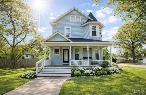421 Chautauqua Ln, Dexter, MO, 63841-1922 | Card Image