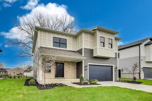 7302 Ponto Ct, Morton Grove, IL, 60053-1702 | Card Image