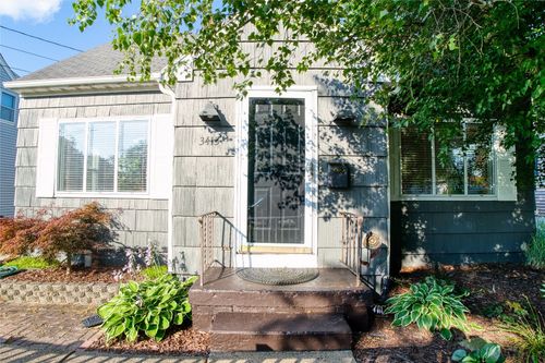 3413 Ellsworth Ave, Erie, PA, 16508-2138 | Card Image