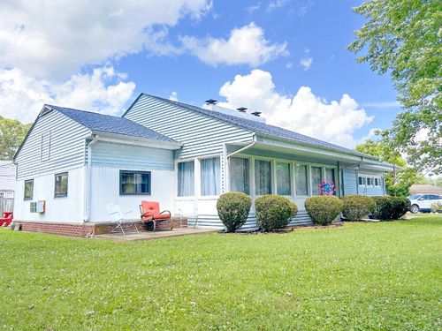 315 Center Dr, Connersville, IN, 47331-1202 | Card Image