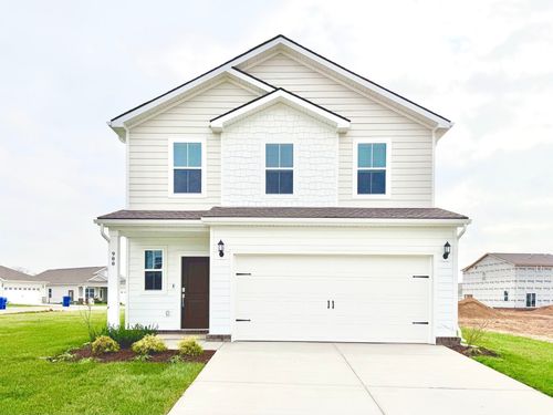 900 Moray Ln, Clarksville, TN, 37043-3177 | Card Image