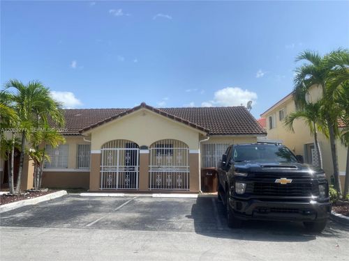 50ph5-7191 W 24th Ave, Hialeah, FL, 33016-6537 | Card Image