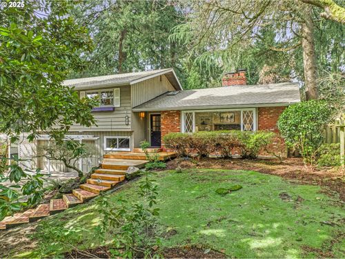 764 10th St, Lake Oswego, OR, 97034-1710 | Card Image