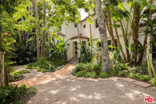 1745 N Vista St, Los Angeles, CA, 90046-4228 | Card Image