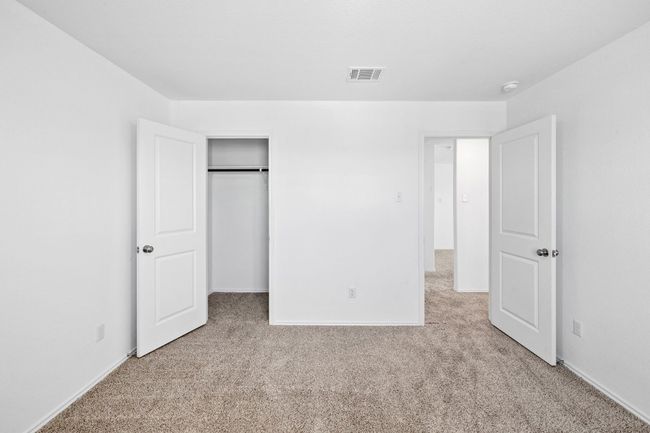 242 Geode Gln, House other with 4 bedrooms, 3 bathrooms and 4 parking in Maxwell TX | Image 20