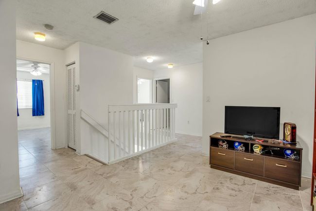 1981 - 1981 Sw 103 Rd Ter, Townhouse with 3 bedrooms, 3 bathrooms and null parking in Miramar FL | Image 17