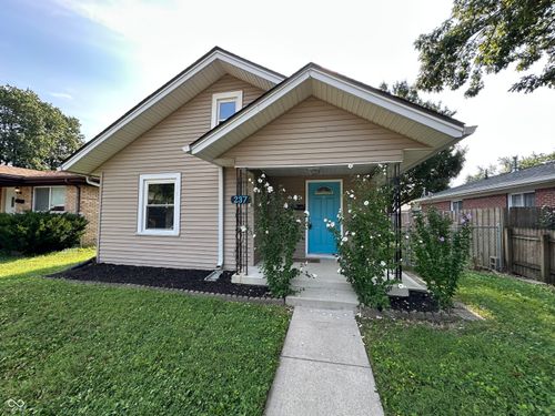 237 8th Ave, Beech Grove, IN, 46107-1209 | Card Image