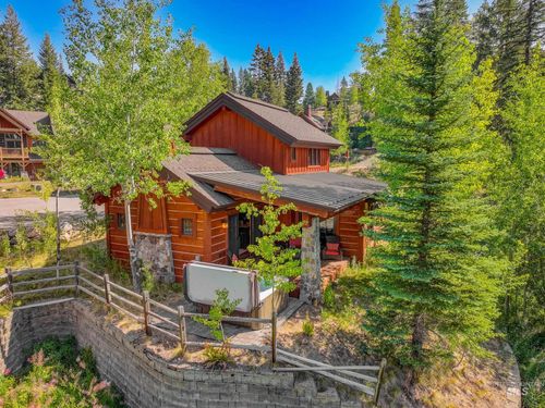 95 Golden Bar Ct, Donnelly, ID, 83615-7718 | Card Image