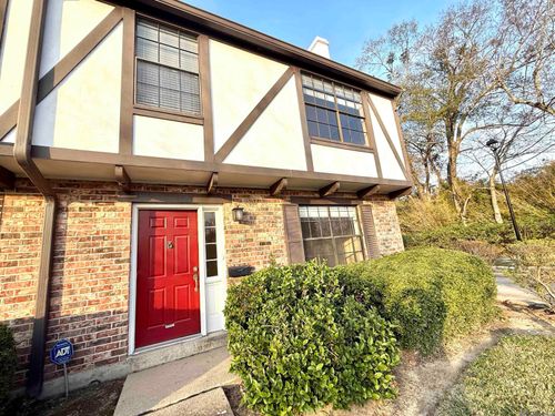 10053 Jefferson Hwy, Baton Rouge, LA, 70809-2724 | Card Image