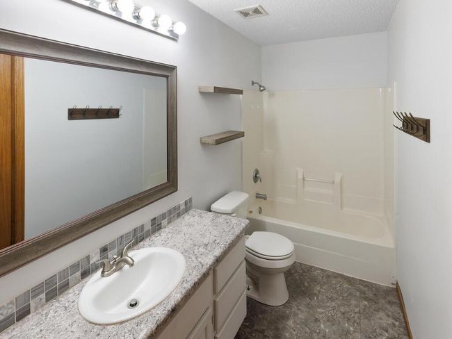 403 Circle Dr Braham MN 55006 USA-024-030-024-MLS_Size.jpg | Image 15