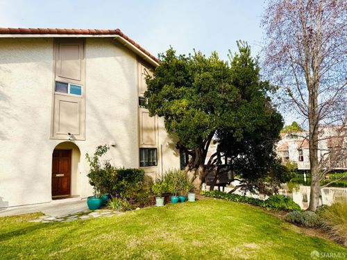 126 Via Lago, Los Gatos, CA, 95032-1134 | Card Image