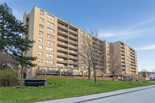 11-15 Nicklaus Dr, Hamilton, ON, L8K5J5 | Card Image