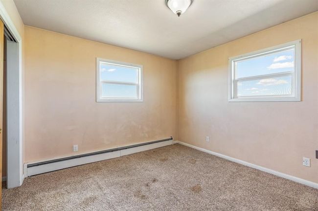 1036 Davis Rd, House other with 4 bedrooms, 2 bathrooms and null parking in Hardin MT | Image 8