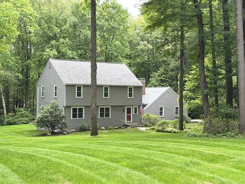 4 Riverwood Rd, Kingston, NH, 03848-3124 | Card Image