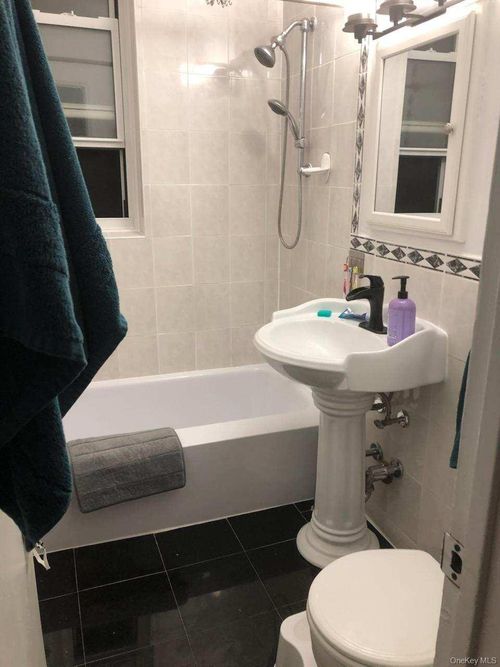 apt-2h-3176 Decatur Ave, Bronx, NY, 10467-4549 | Card Image