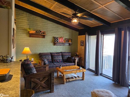 15a-2700 N Shore Dr, Clear Lake, IA, 50428-1083 | Card Image