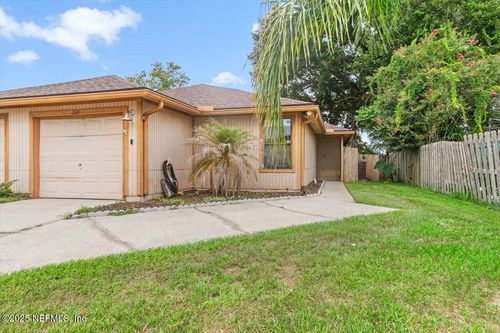 2324 Ironstone Dr E, Jacksonville, FL, 32246-1795 | Card Image