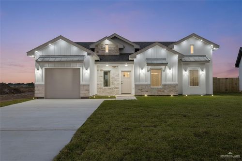 309 N Leon Ave, Edcouch, TX, 78538-2272 | Card Image