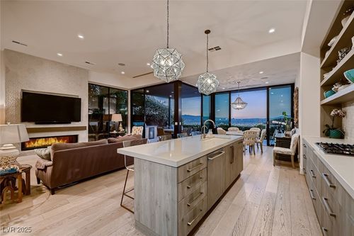 1228 Starview Peak Ct, Henderson, NV, 89012-5840 | Card Image