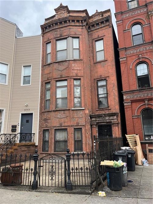 695 Bushwick Ave, Brooklyn, NY, 11221-2504 | Card Image