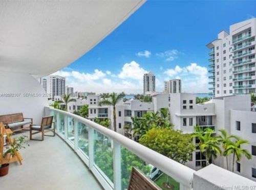 505-7900 Harbor Island Dr, North Bay Village, FL, 33141-4281 | Card Image