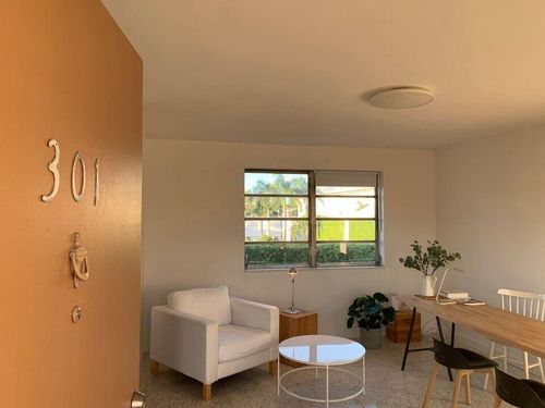 301-649 Sw 9th St, Miami, FL, 33130-3357 | Card Image