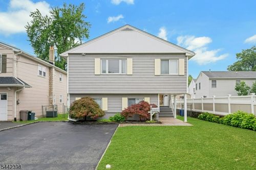 61 Fairmount Rd, Parsippany, NJ, 07054-3914 | Card Image