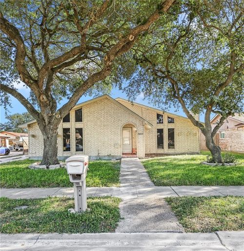 7405 Convair Dr, Corpus Christi, TX, 78412-5145 | Card Image