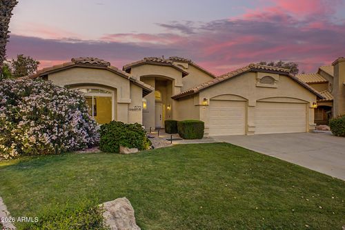 1570 E Horseshoe Ave, Gilbert, AZ, 85296-1960 | Card Image