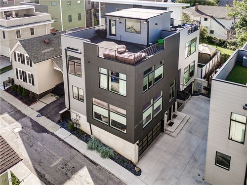 706 University Ct, Cleveland, OH, 44113-4626 | Card Image