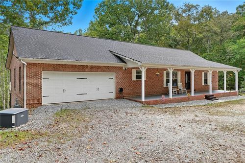 1190 Mill Creek Dr, dawsonville, GA, 30534-5257 | Card Image