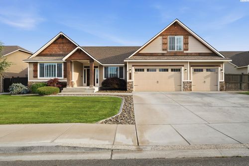 4206 Palmyra Dr, Pasco, WA, 99301-0012 | Card Image