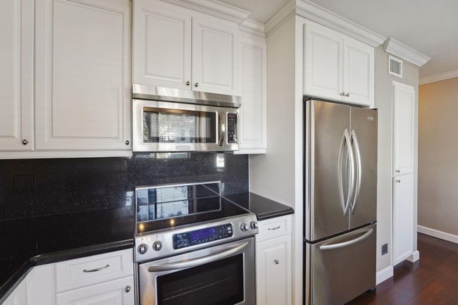 APT-101 - 100 Pelican Pointe Dr, Condo with 2 bedrooms, 2 bathrooms and null parking in Delray Beach FL | Image 20