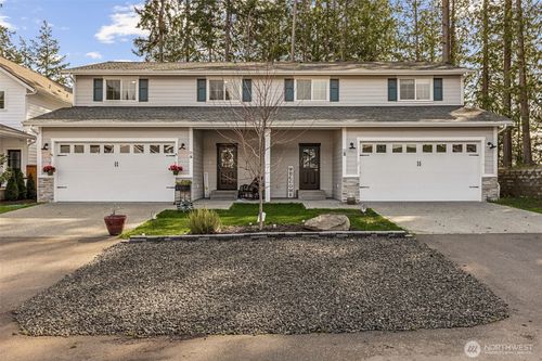 21 E Sullivan St, Allyn, WA, 98524-7606 | Card Image