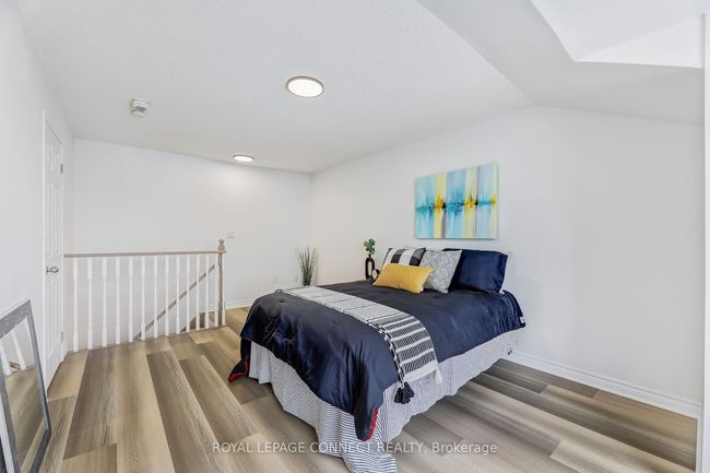 4 - 1050 Elton Way, House attached with 3 bedrooms, 3 bathrooms and 1 parking in Whitby ON | Image 34
