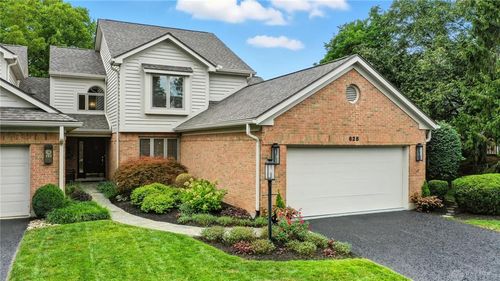 828 Timberlake Ct, Kettering, OH, 45429-3494 | Card Image