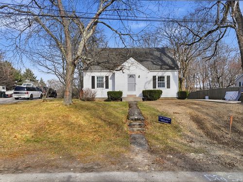 18 Carroll St, Auburn, MA, 01501-3403 | Card Image