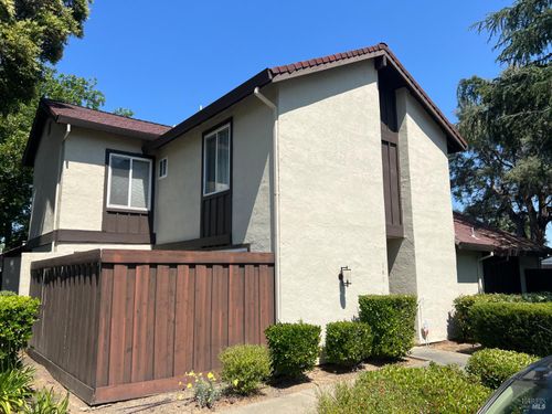 161 Fairoaks Drive, Vacaville, CA, 95688 | Card Image