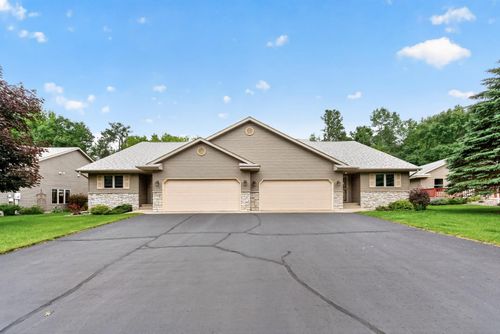 466 Cedar Ct, Taylors Falls, MN, 55084-1169 | Card Image