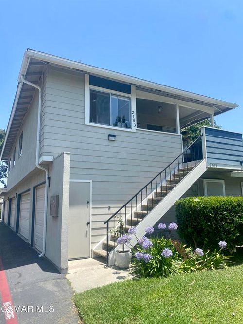 64-2703 W Meadowwood, Santa Ana, CA, 92704-5428 | Card Image