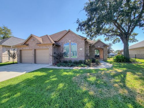 13653 Lakeside Place Dr, Willis, TX, 77318-5671 | Card Image