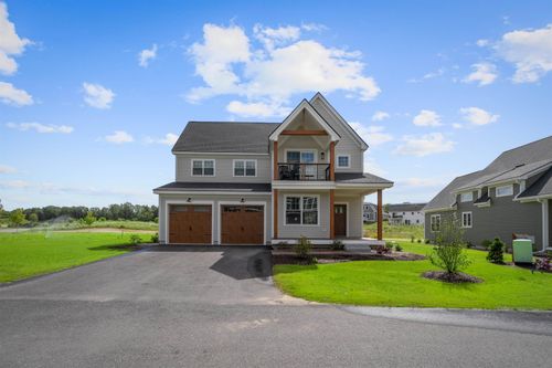32-4 Grace Rd, Thornton, NH, 03223 | Card Image