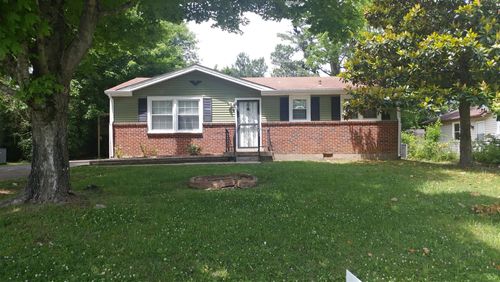 810 Country Club Dr, Clarksville, TN, 37043-4822 | Card Image