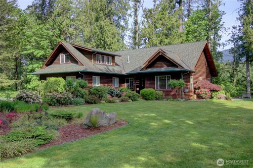 42809 Rivers Edge Ct, Concrete, WA, 98237-7518 | Card Image