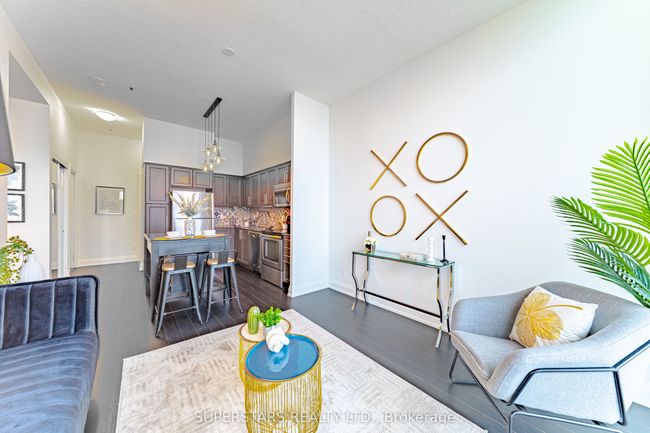 8 - 65 Speers Rd, Condo with 2 bedrooms, 1 bathrooms and null parking in Oakville ON | Image 8