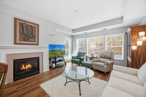 117-3800 85th Ave N, Brooklyn Park, MN, 55443-2972 | Card Image