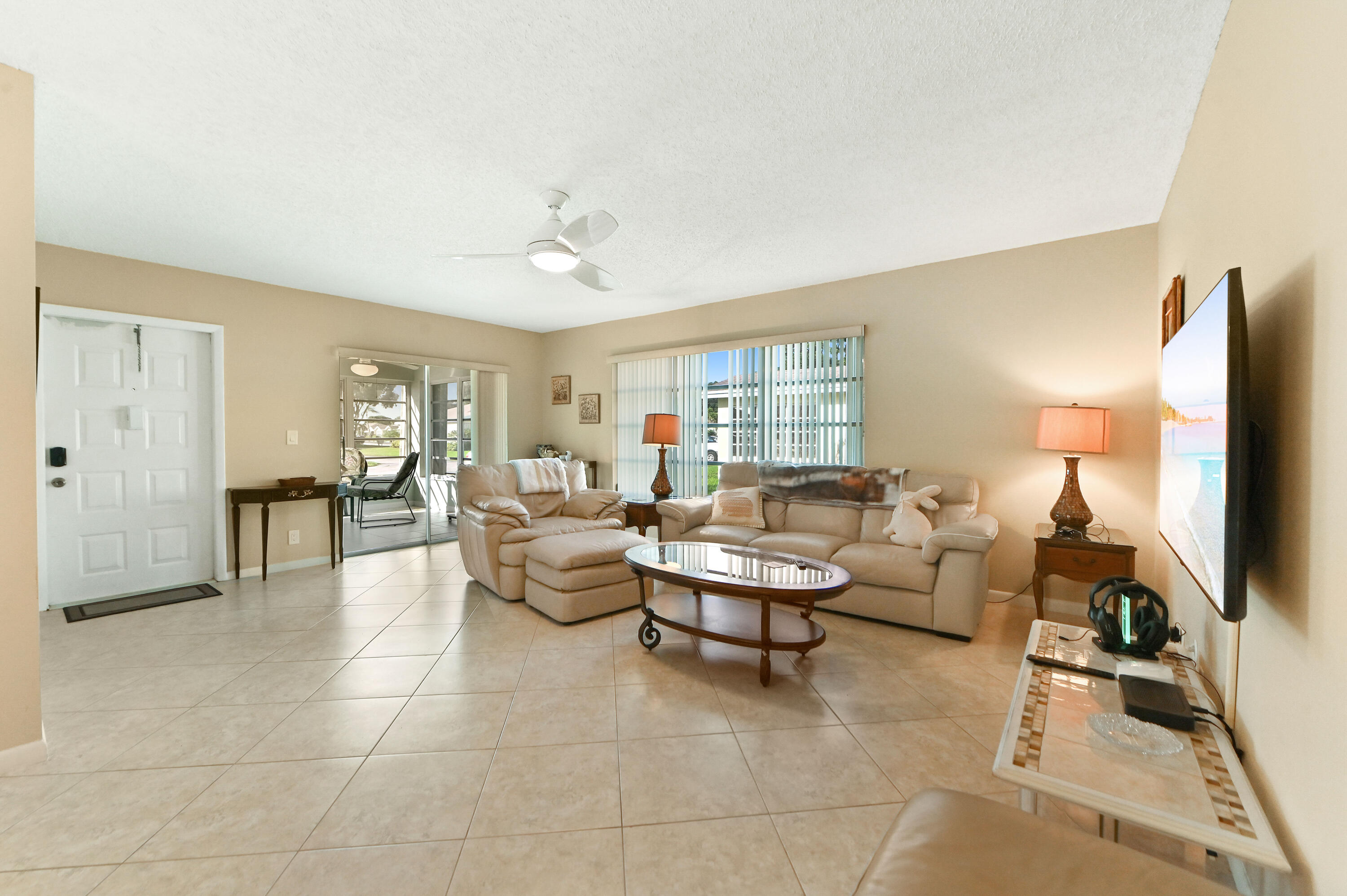 Residential Lease in Delray Beach 5