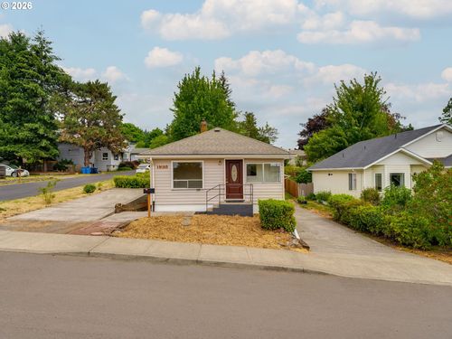 135 Nw 15th Ave, Camas, WA, 98607 | Card Image