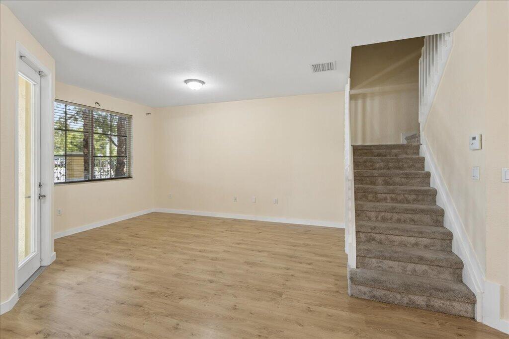 Residential in North Lauderdale 4