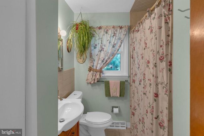 134 W Broad St, House other with 3 bedrooms, 2 bathrooms and null parking in HOPEWELL NJ | Image 16